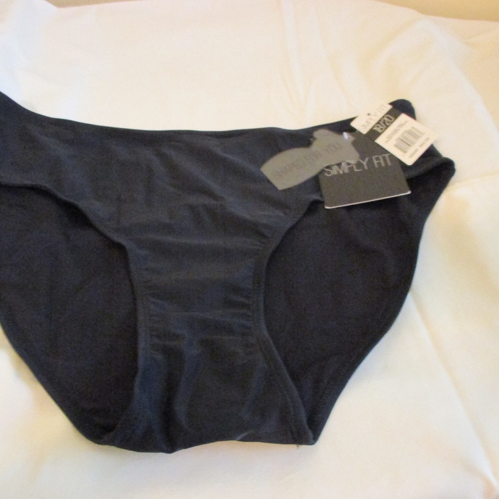 NWT - SIMPLY FIT swim bottoms - sz 18/20 -MSRP $52
